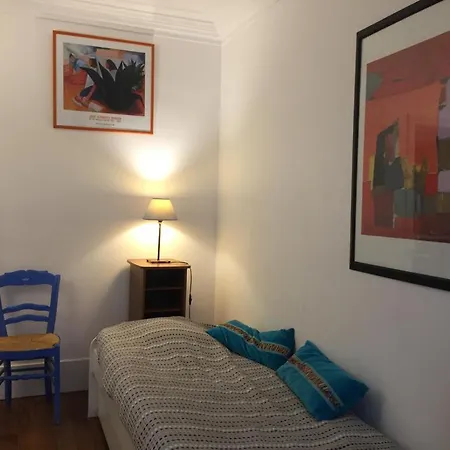 Courtyard In The Center Of Apartamento París