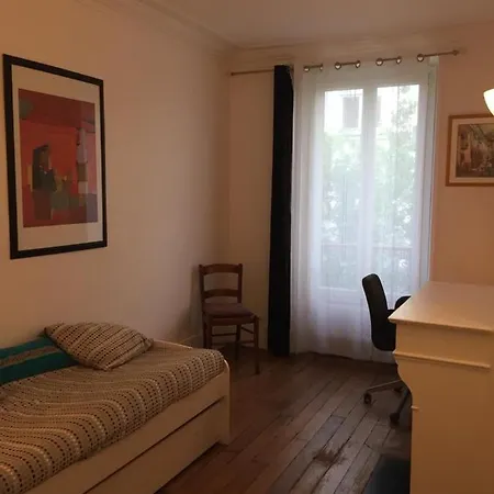 Apartamento Courtyard In The Center Of París