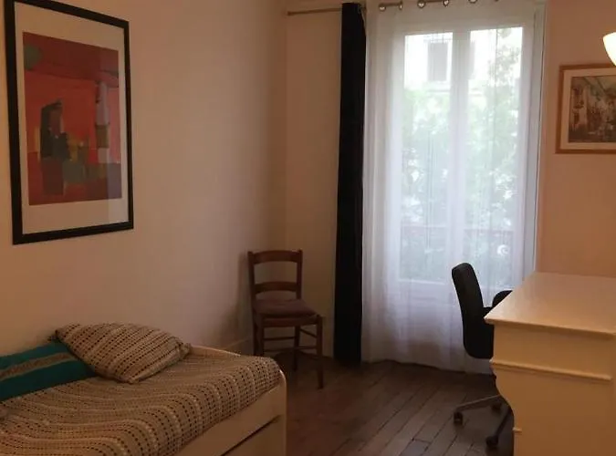 Apartamento Courtyard In The Center Of París